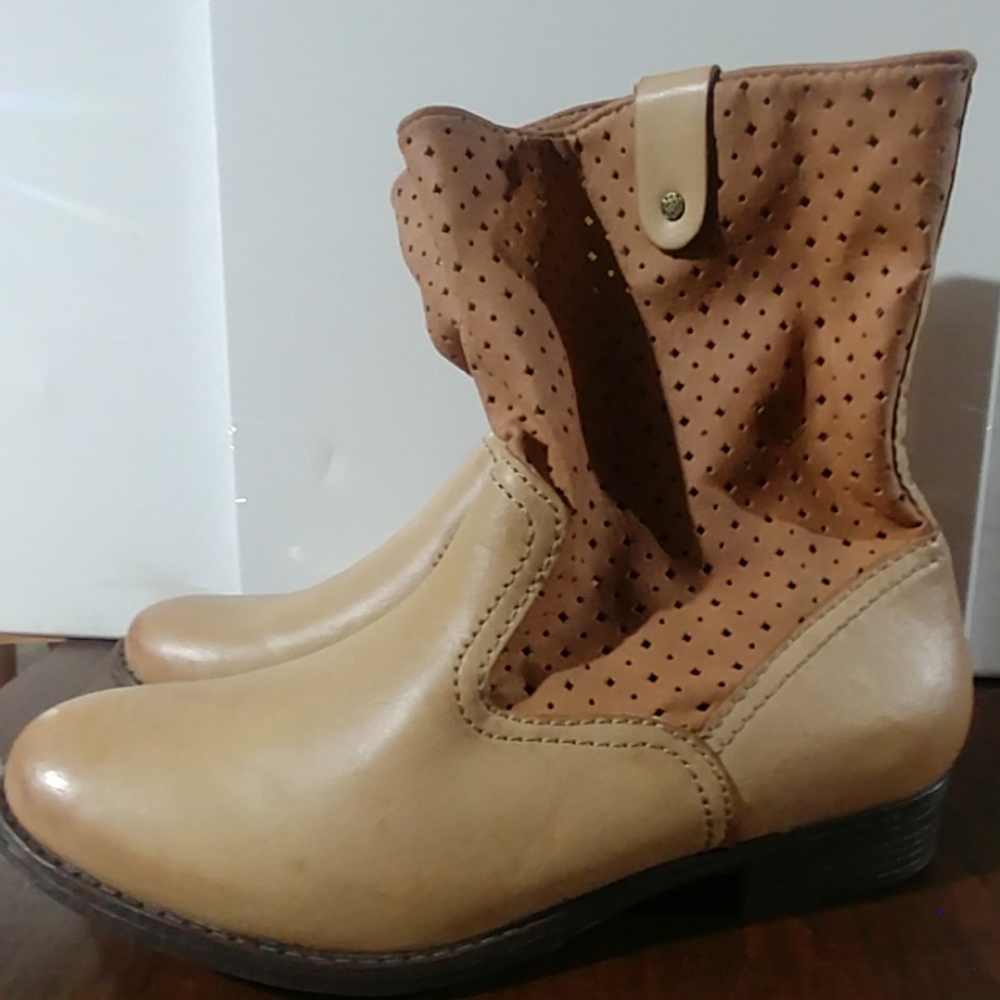 Sonoma memory foam boots, 8